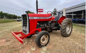 TRATOR MASSEY FERGUSON  235 4X2 ANO 1980