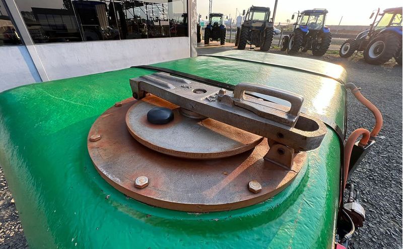 tanque-de-agua-2500-com-bomba-alta-pressao-fm-copling_4