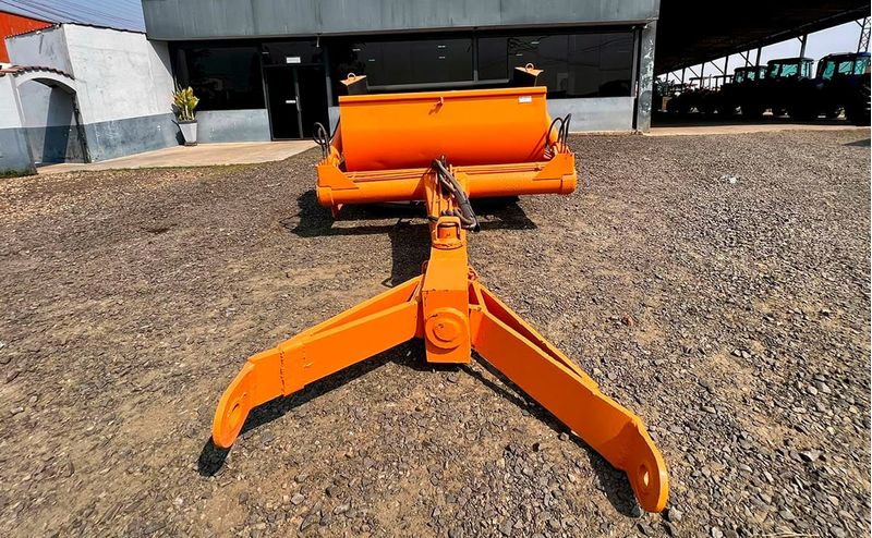 conjunto_de_raspadeiras_agricola_scraper_madal_8