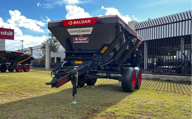 distribuidor-de-calcario-dcfco-8000-baldan-1