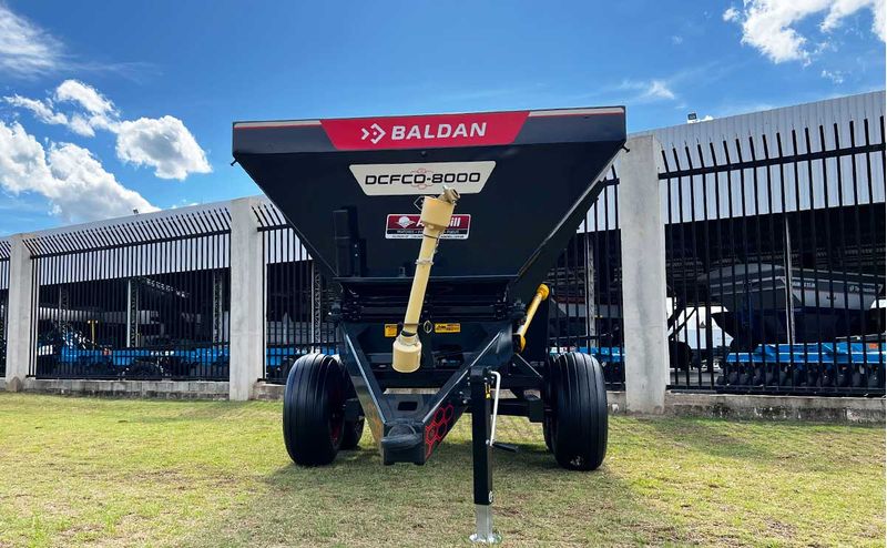 distribuidor-de-calcario-dcfco-8000-com-cardan-baldan-6