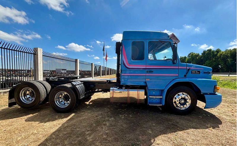 caminhao-scania-113-h-topline-6.jpg
