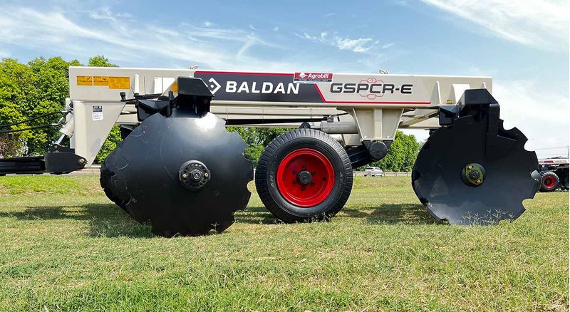 grade-aradora-super-pesada-controle-remoto-baldan-3.jpg