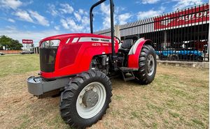 TRATOR MASSEY 4275 4X4 COMPACTO  ANO 2017 COM 1.300 HORAS COM REDUTOR