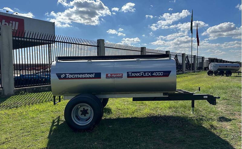 tanque-de-agua-oleo-diesel-tankflex-4000-eixo-duplo-tecmesteel-6