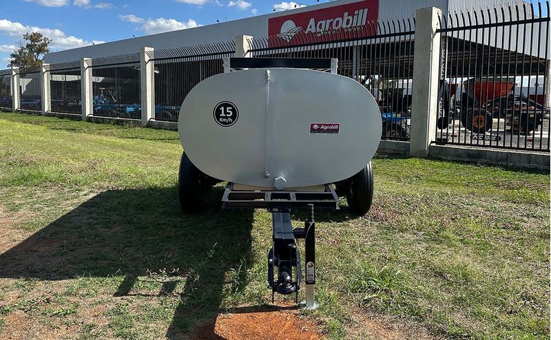 tanque-de-agua-oleo-diesel-tankflex-4000-eixo-tandem-tecmesteel-5