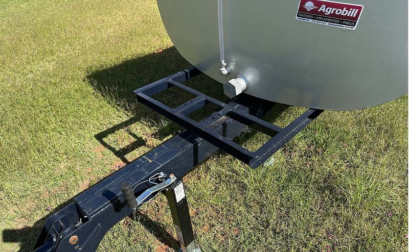 tanque-de-agua-oleo-diesel-tankflex-5000-eixo-simples-tecmesteel-7