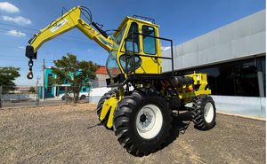 Carregadeira De Big Bag Motocana Trator Valtra 2007 4X4 Revisado