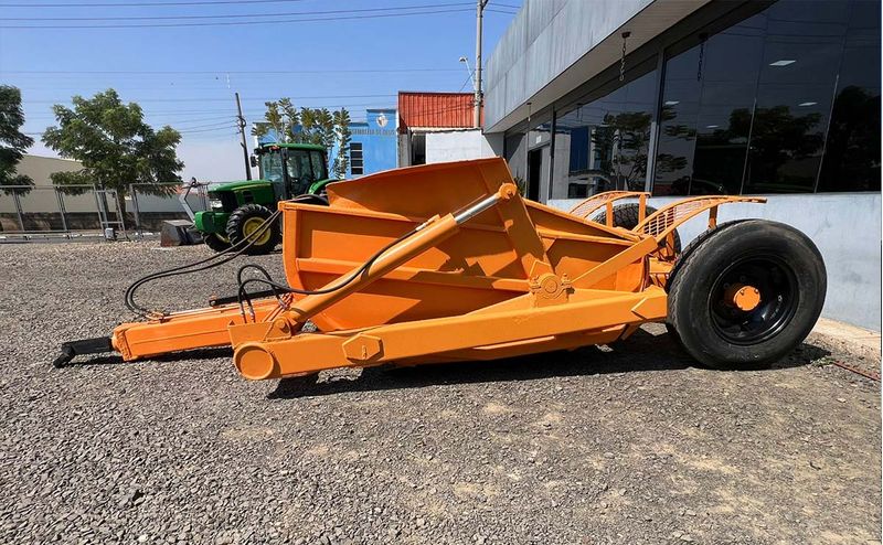 madal-scraper-1
