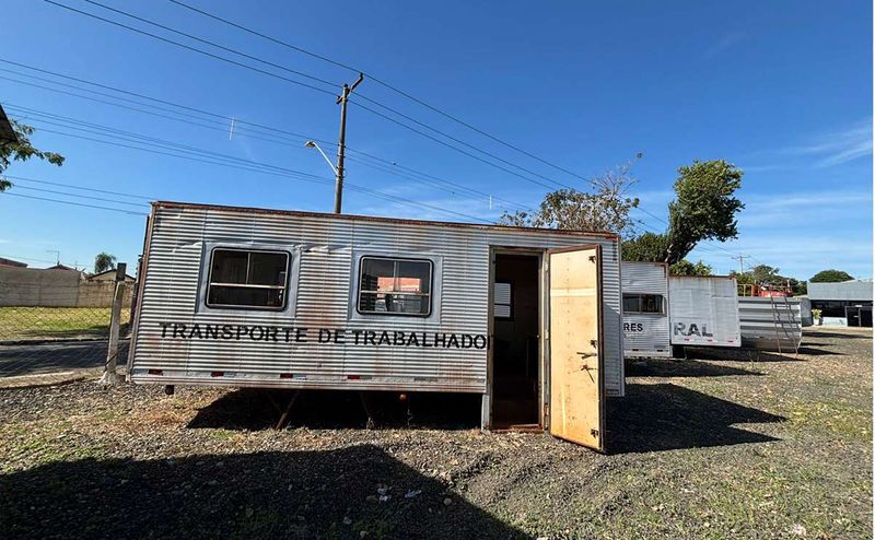 bau-transporte-e-forracao-termica-2