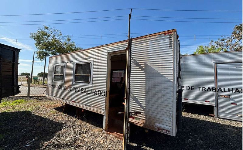 bau-transporte-e-forracao-termica-4