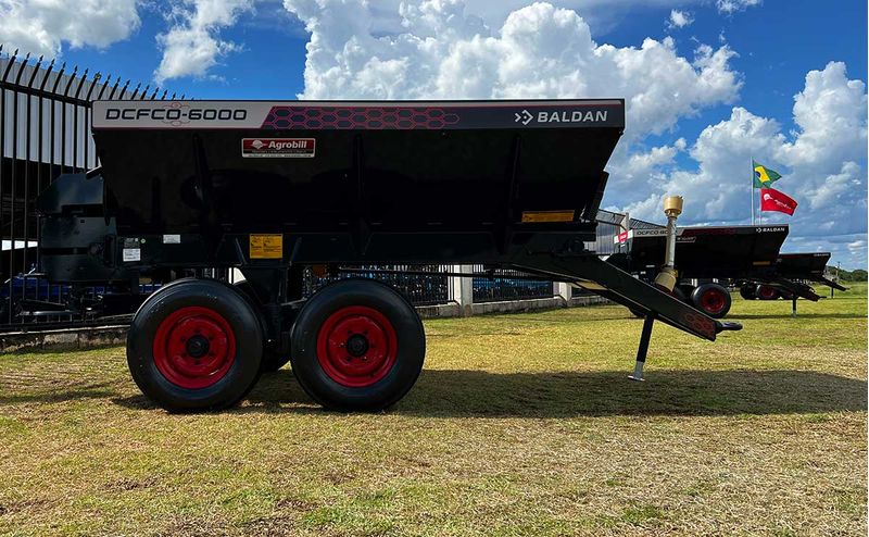 distribuidor-de-calcario-dcfco-6000-baldan-3